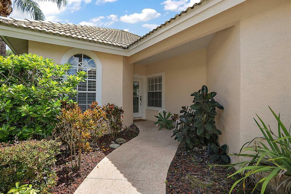 Property Photo:  8011 Saint Andrews Way  FL 32757 