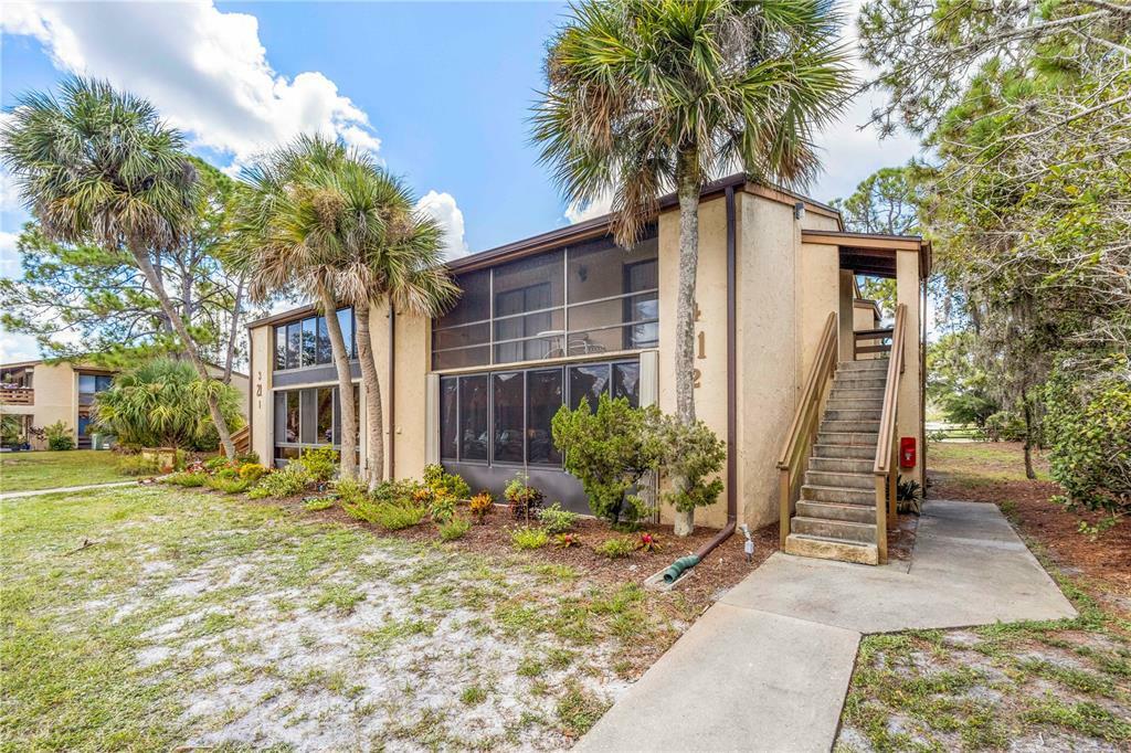 Property Photo:  21 Quails Run Boulevard 2  FL 34223 