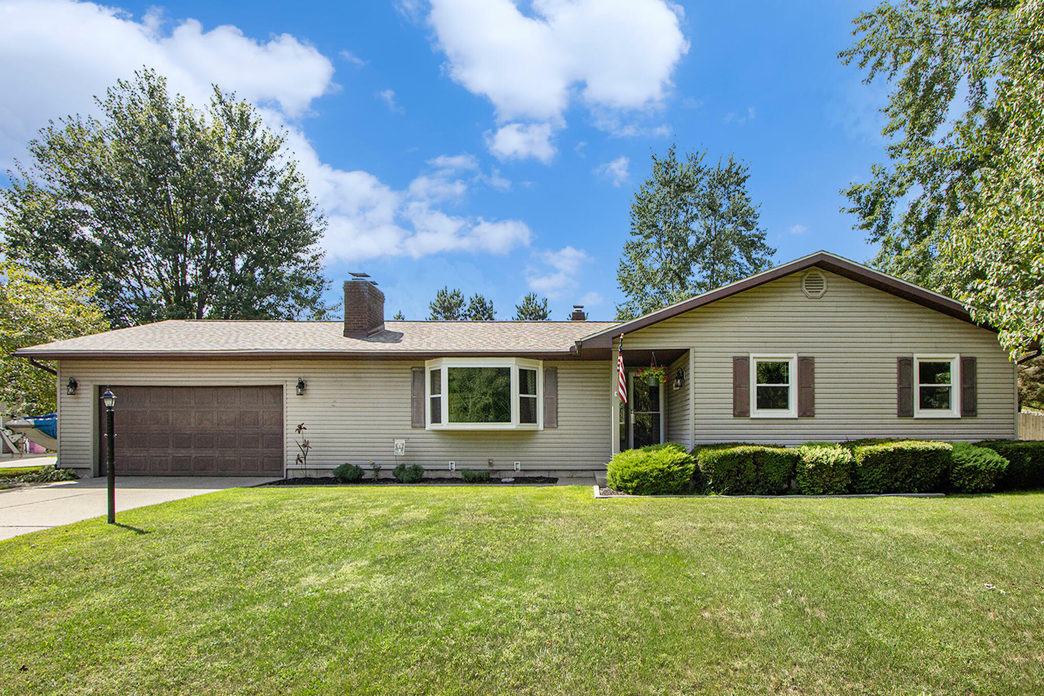 61210 Shorewood Drive  Three Rivers MI 49093 photo