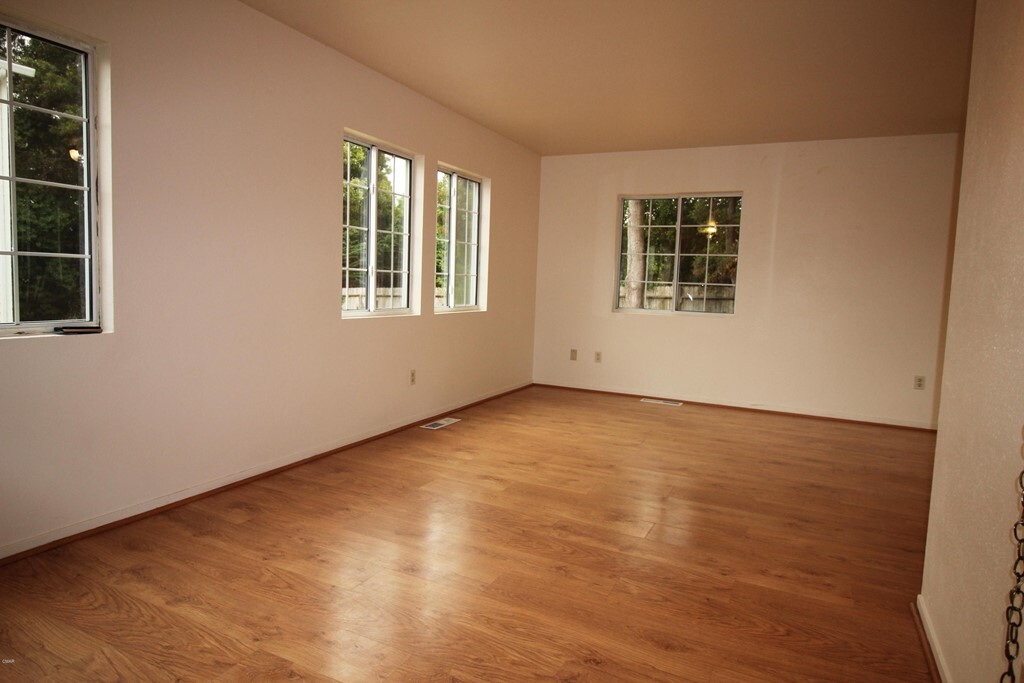 Property Photo: 153 Olsen Lane CA 95437