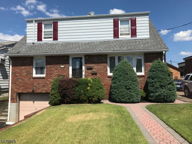 Property Photo:  52 Stover Ave  NJ 07031 