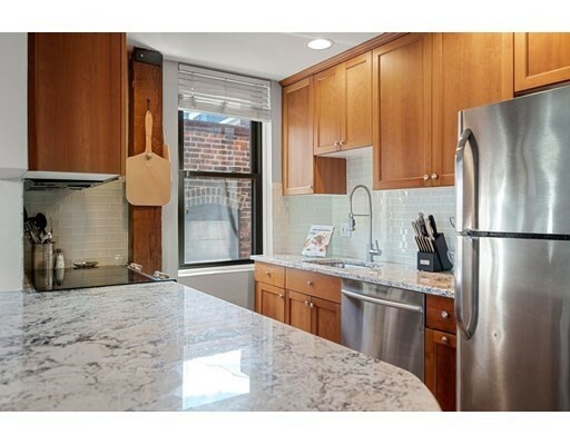 Property Photo:  57 Charter St. 3B  MA 02113 