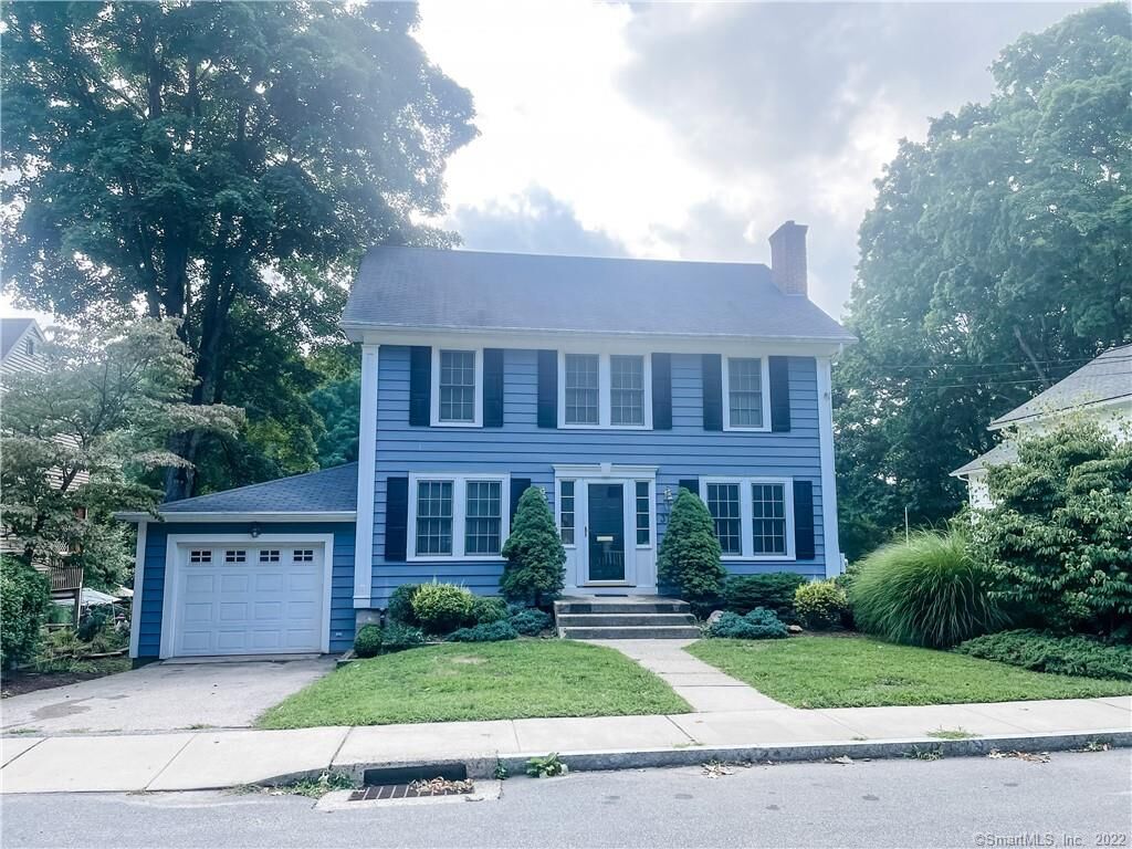 Property Photo: 372 Washington Street CT 06360