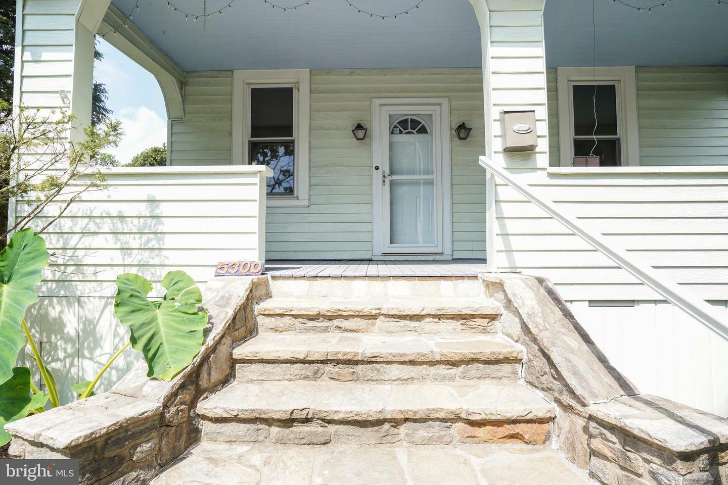 Property Photo: 5300 Hamlet Avenue MD 21214