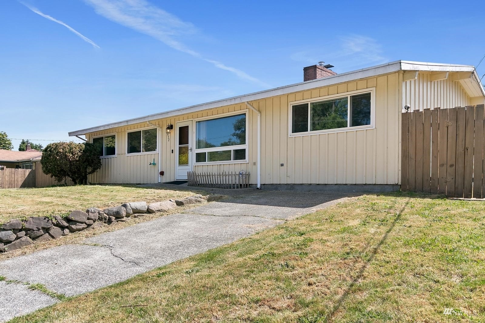 Property Photo:  11432 12th Avenue S  WA 98168 