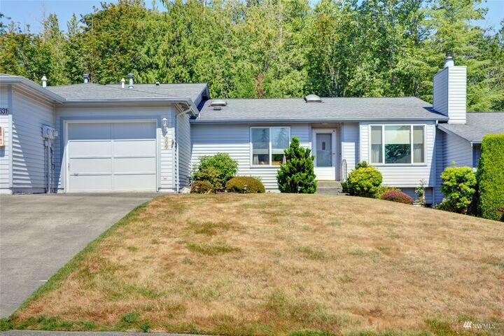 2631 Club Court 306  Mount Vernon WA 98273 photo