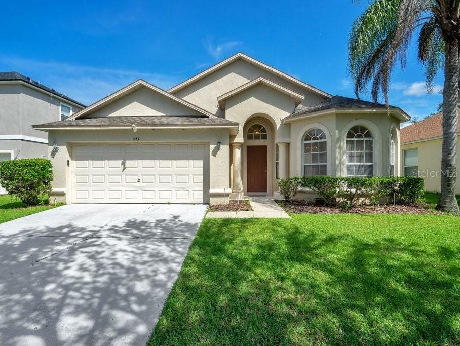 Property Photo: 14841 Huntley Drive FL 32828