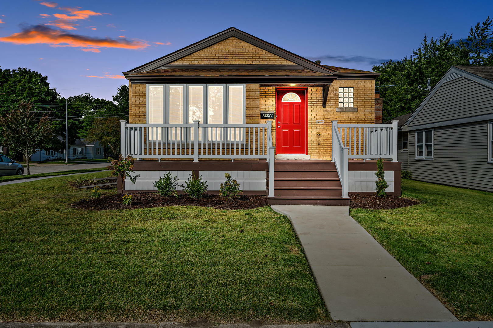 Property Photo:  9146 S 51st Avenue  IL 60453 