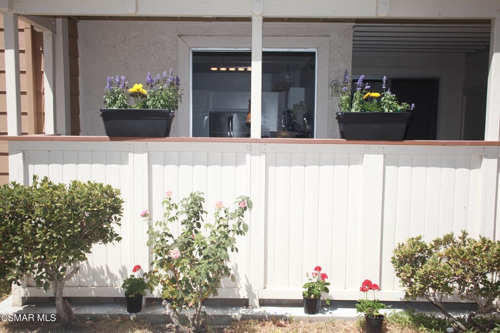 Property Photo: 2402 Pleasant Way I CA 91362