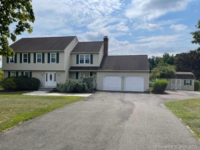 Property Photo: 5 Susan Drive CT 06492