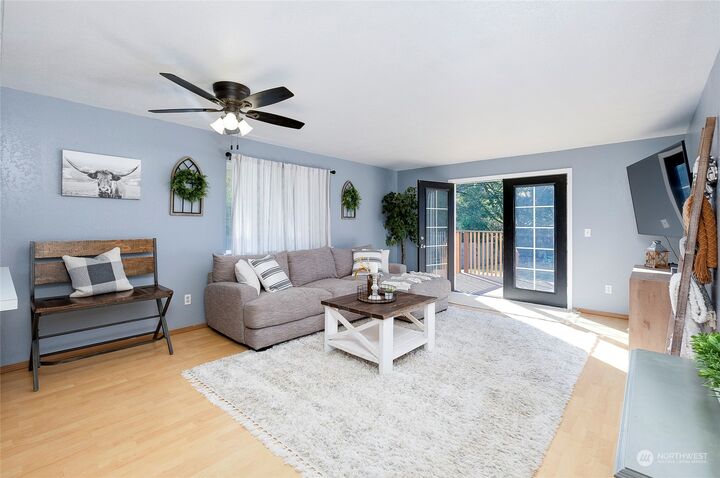 Property Photo: 6179 NE Center Street WA 98392