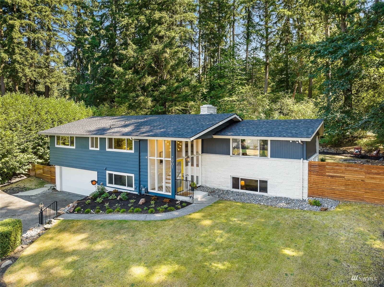 Property Photo:  7901 22nd Avenue Ct E  WA 98404 