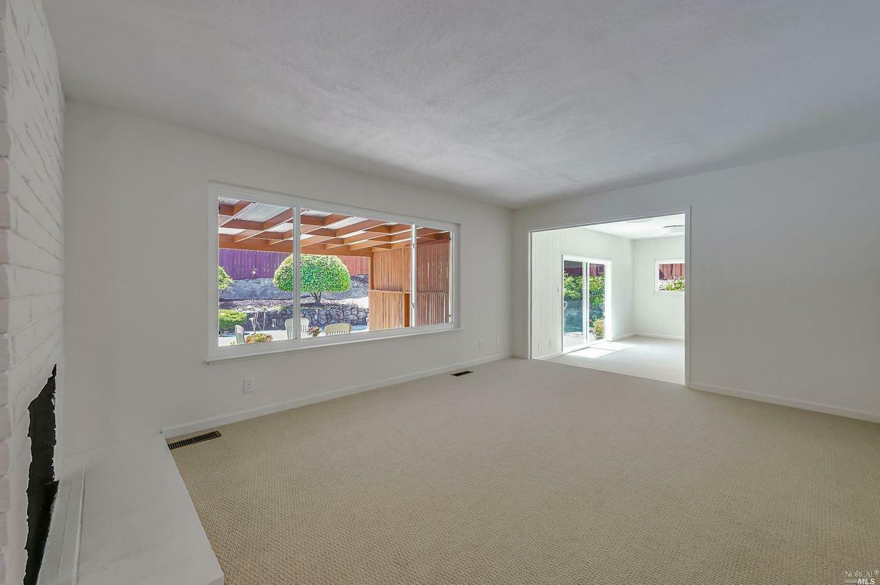 Property Photo:  639 Midway Boulevard  CA 94947 