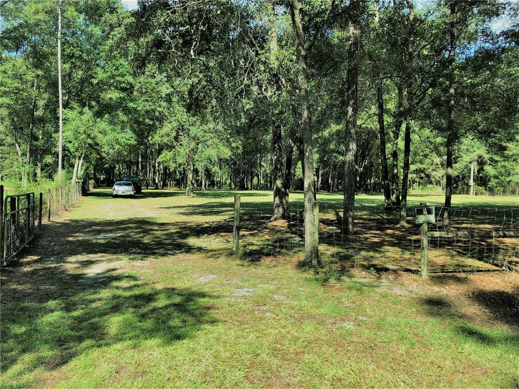 Property Photo:  2048 SW 189th Ave  FL 34432 