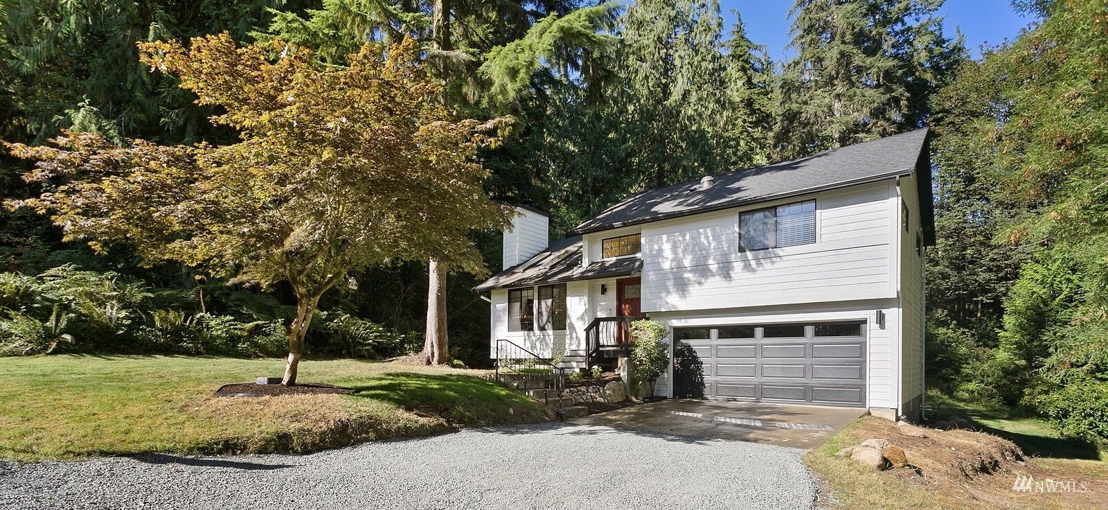 Property Photo:  23718  165th Avenue SE  WA 98272 