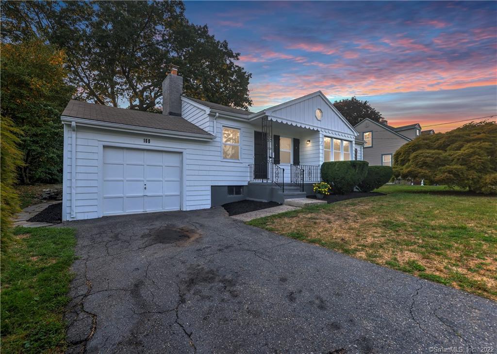 Property Photo: 160 Park Terrace Avenue CT 06516