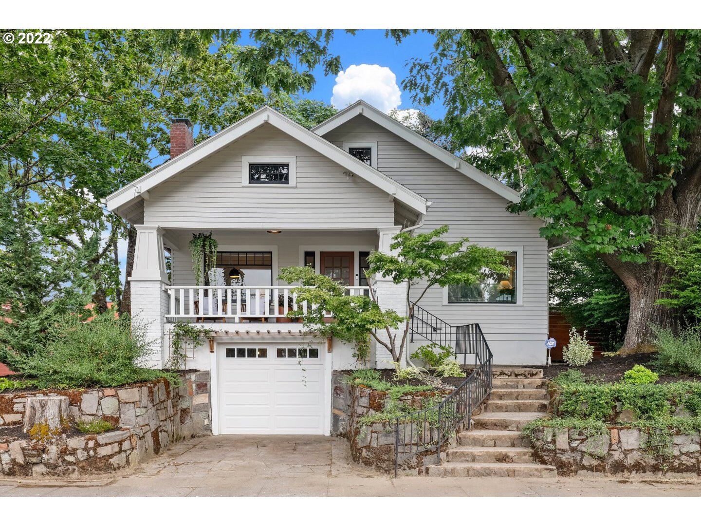 Property Photo:  3634 SE 38th Ave  OR 97202 