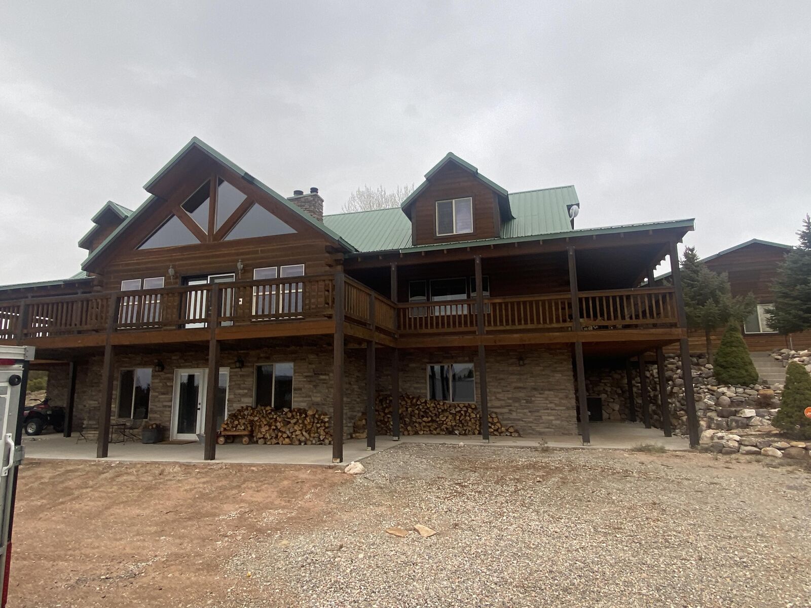Property Photo: 1279 S Canyon Dr UT 84720