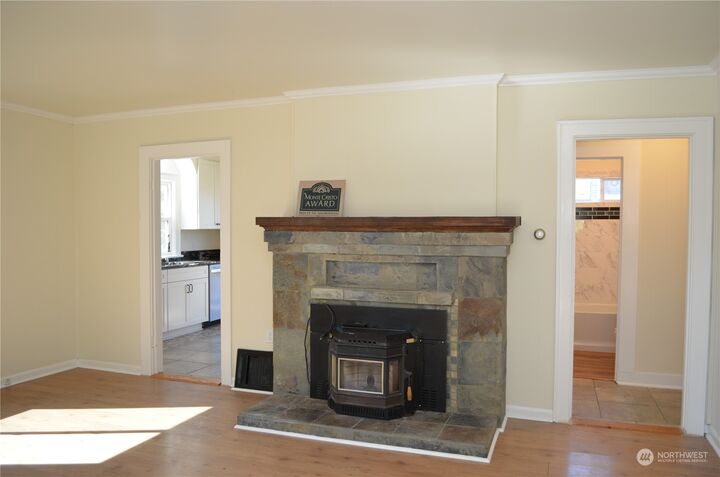 Property Photo: 4202 Terrace Drive WA 98203