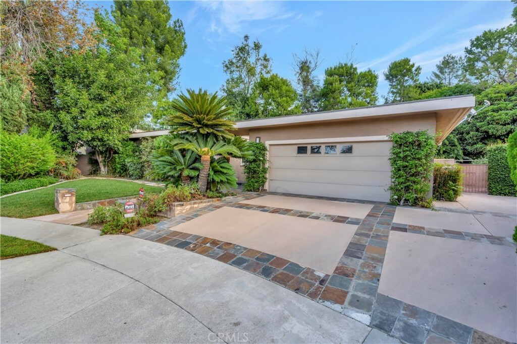 Property Photo:  1520 Launer Drive  CA 90631 