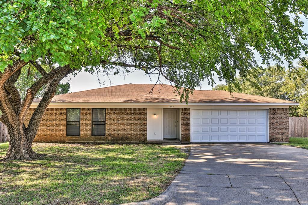 Property Photo:  1116 Cozby Court W  TX 76126 