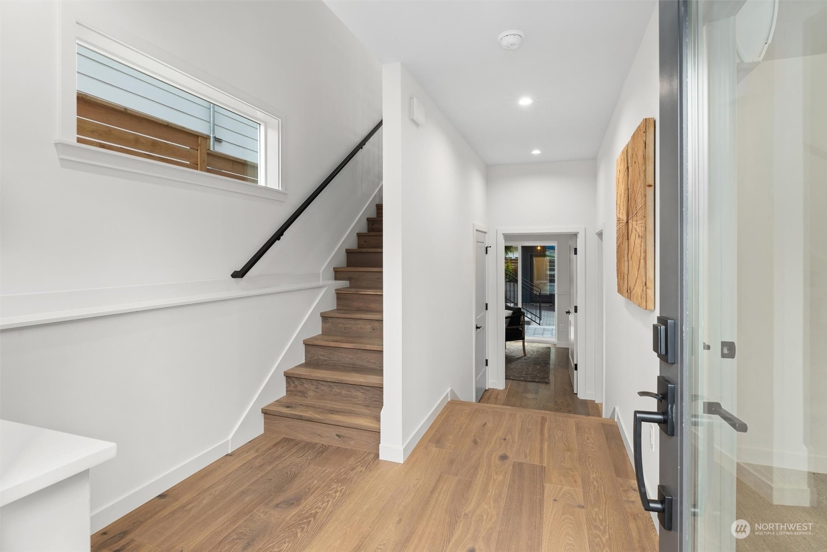 Property Photo: 5545 Kenwood Place N A WA 98103