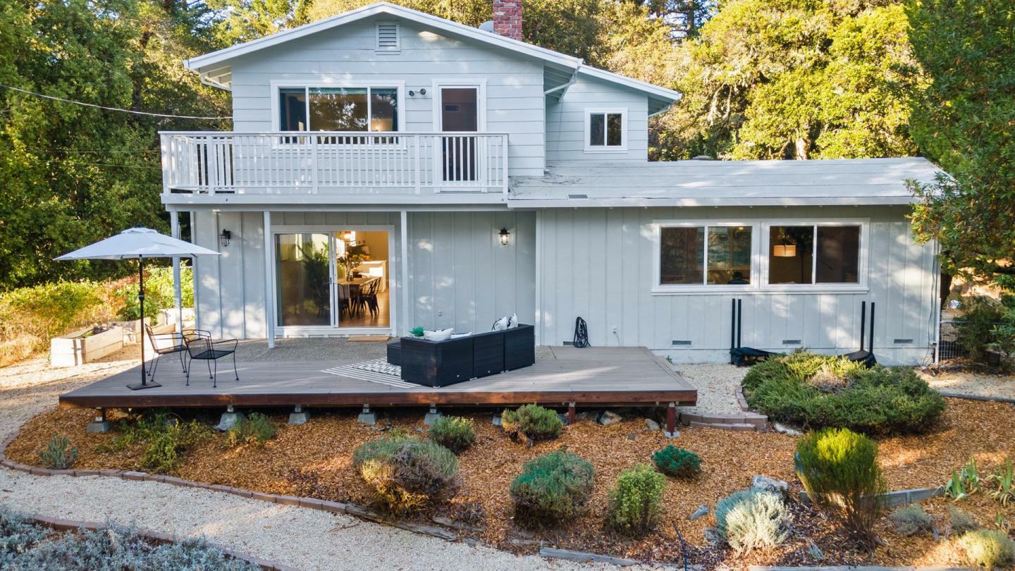 Property Photo:  11845 Skyline Boulevard  CA 95033 