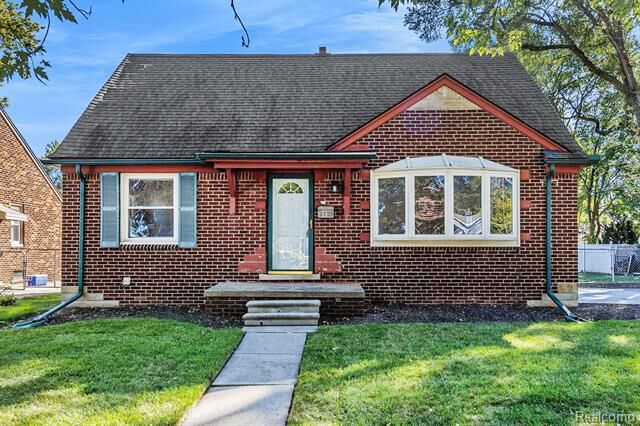 Property Photo: 6621 King Avenue MI 48101
