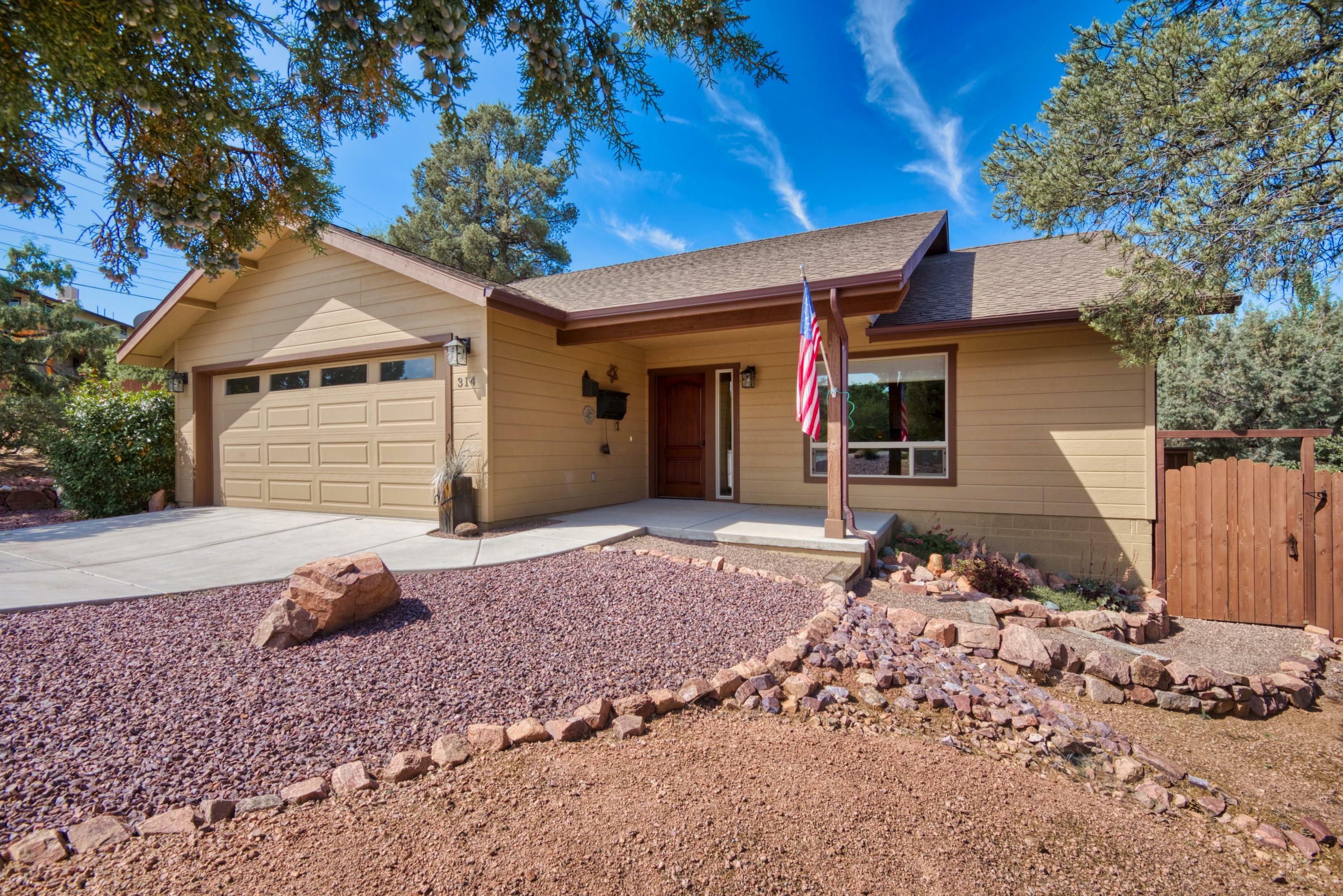 Property Photo:  314 S Golden Bear Point  AZ 85541 