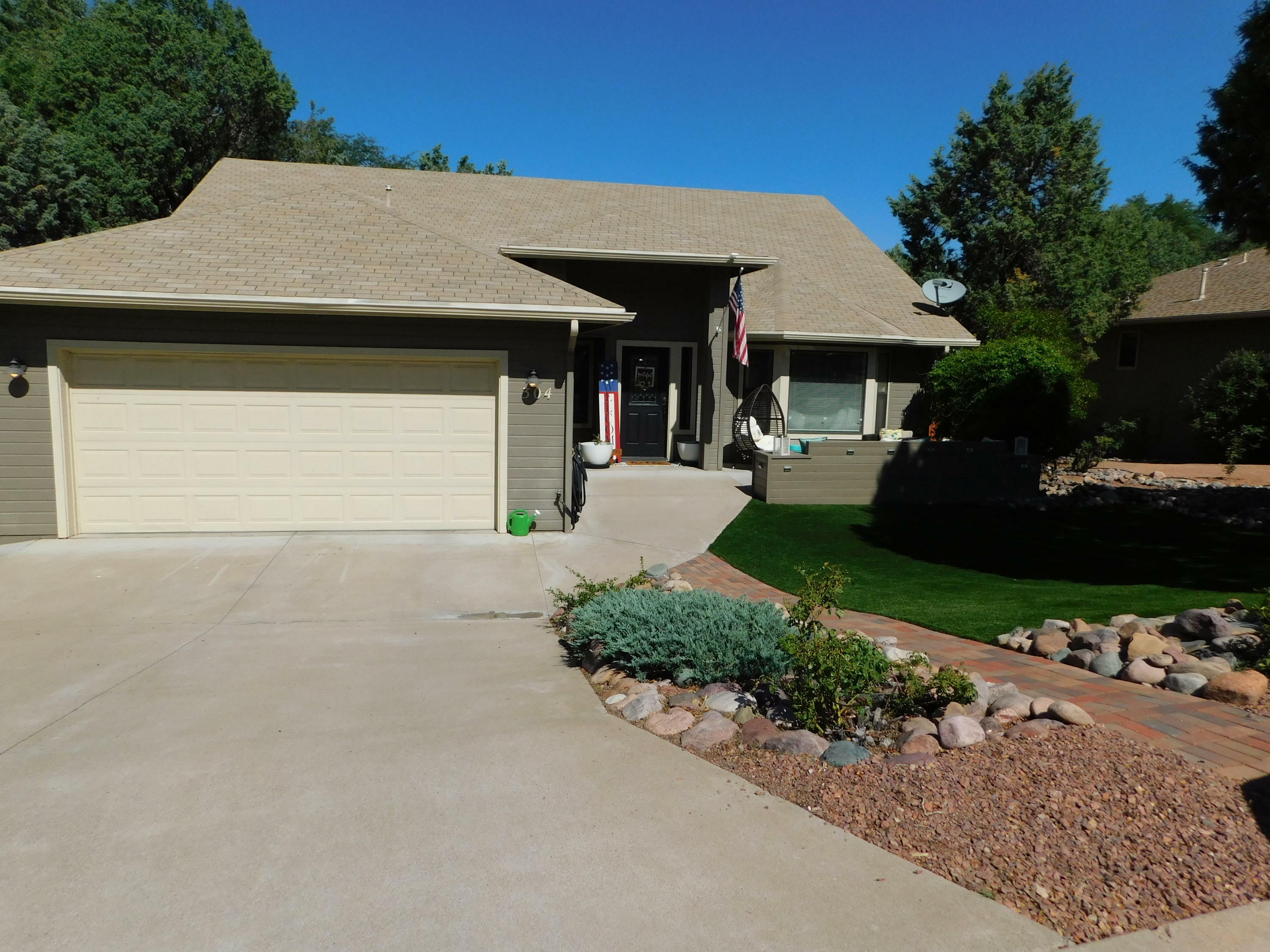 Property Photo:  304 N Stagecoach Pass  AZ 85541 