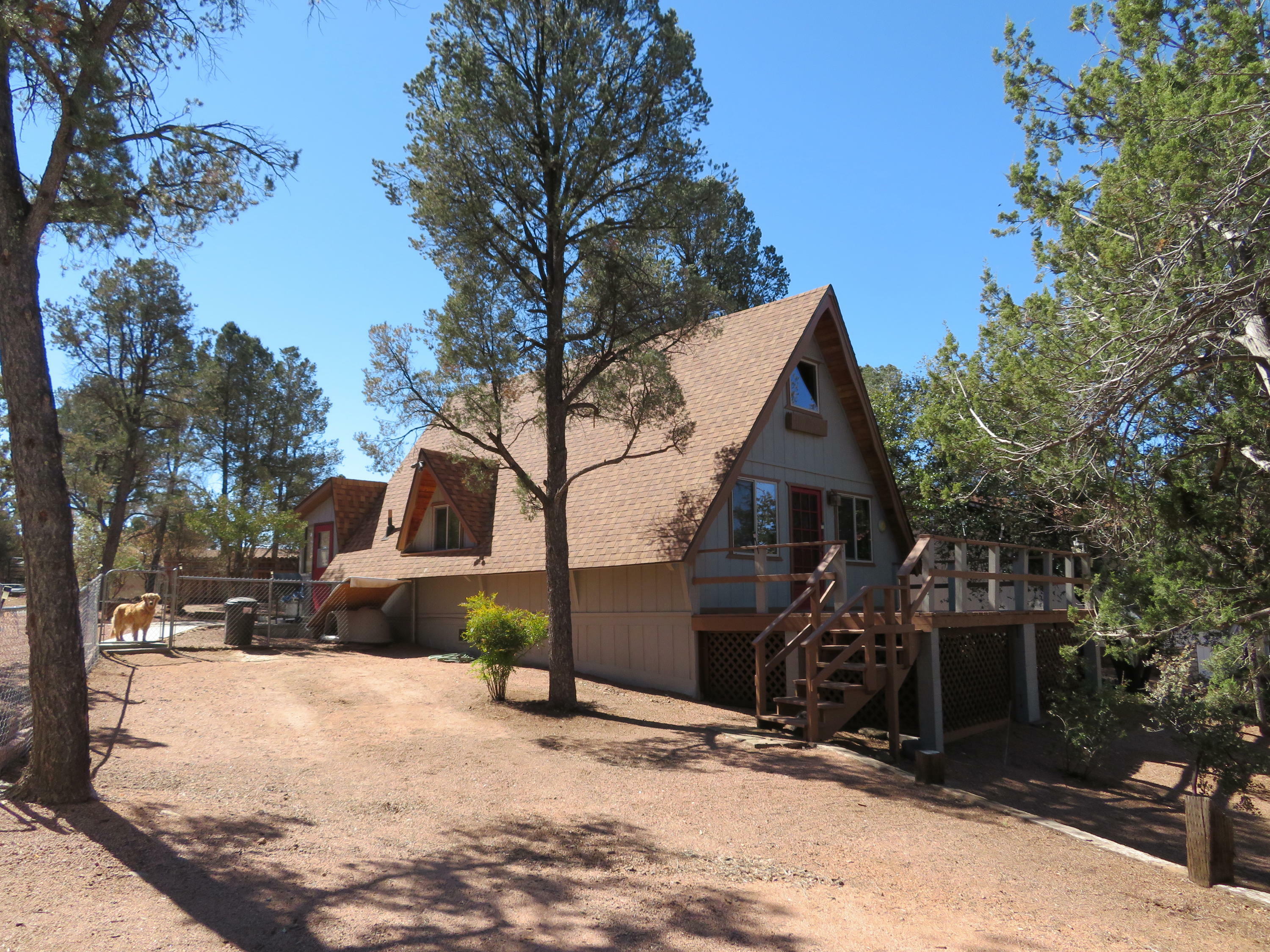 Property Photo:  605 E Evergreen Street  AZ 85541 