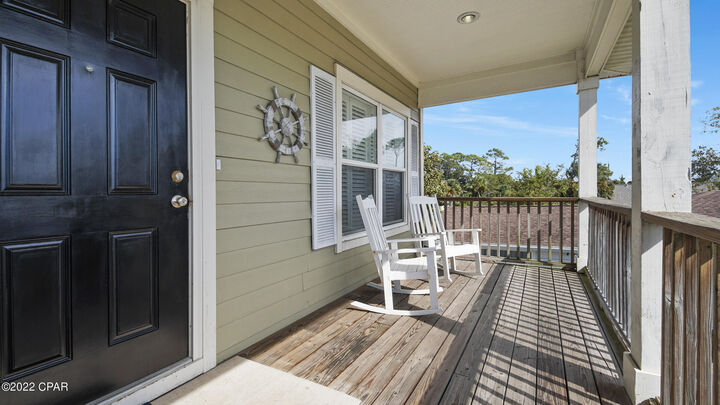 Property Photo:  5610A S Lagoon Drive  FL 32408 