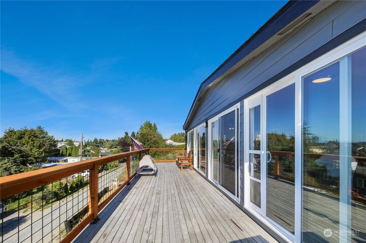 Property Photo:  7526 Wooldridge Drive  WA 98230