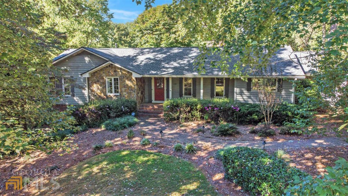 Property Photo: 730 Hembree Road GA 30076