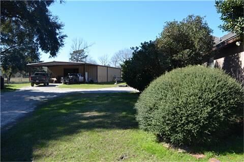 Property Photo:  319 Wallace Road  TX 77560 