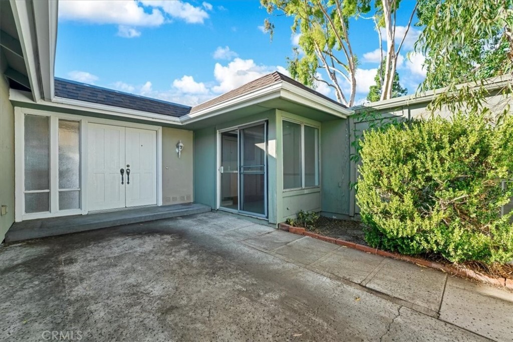 Property Photo:  23355 Caminito Marcial  CA 92653 