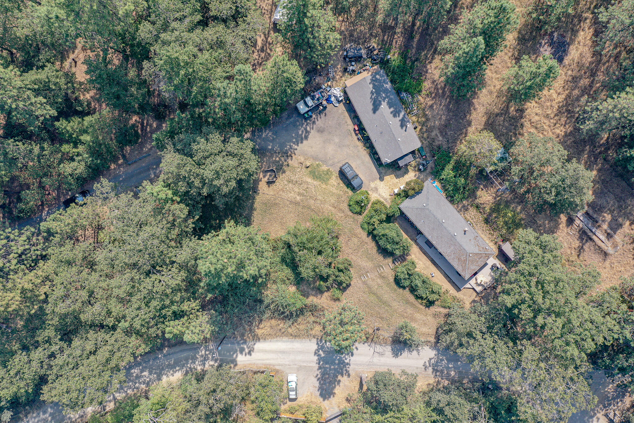 Property Photo: 7770 Griffin Creek Road OR 97501