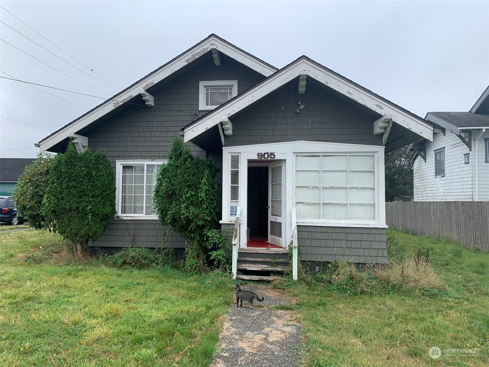 Property Photo:  905 1st Street  WA 98550 