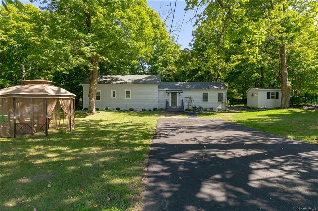 Property Photo:  351 Primrose Hill Road  NY 12572 