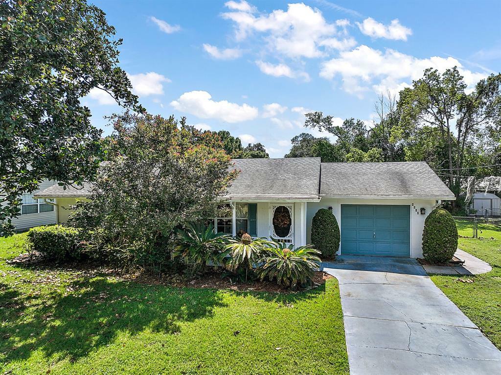 Property Photo:  4012 Lake Eleanor Drive  FL 32757 