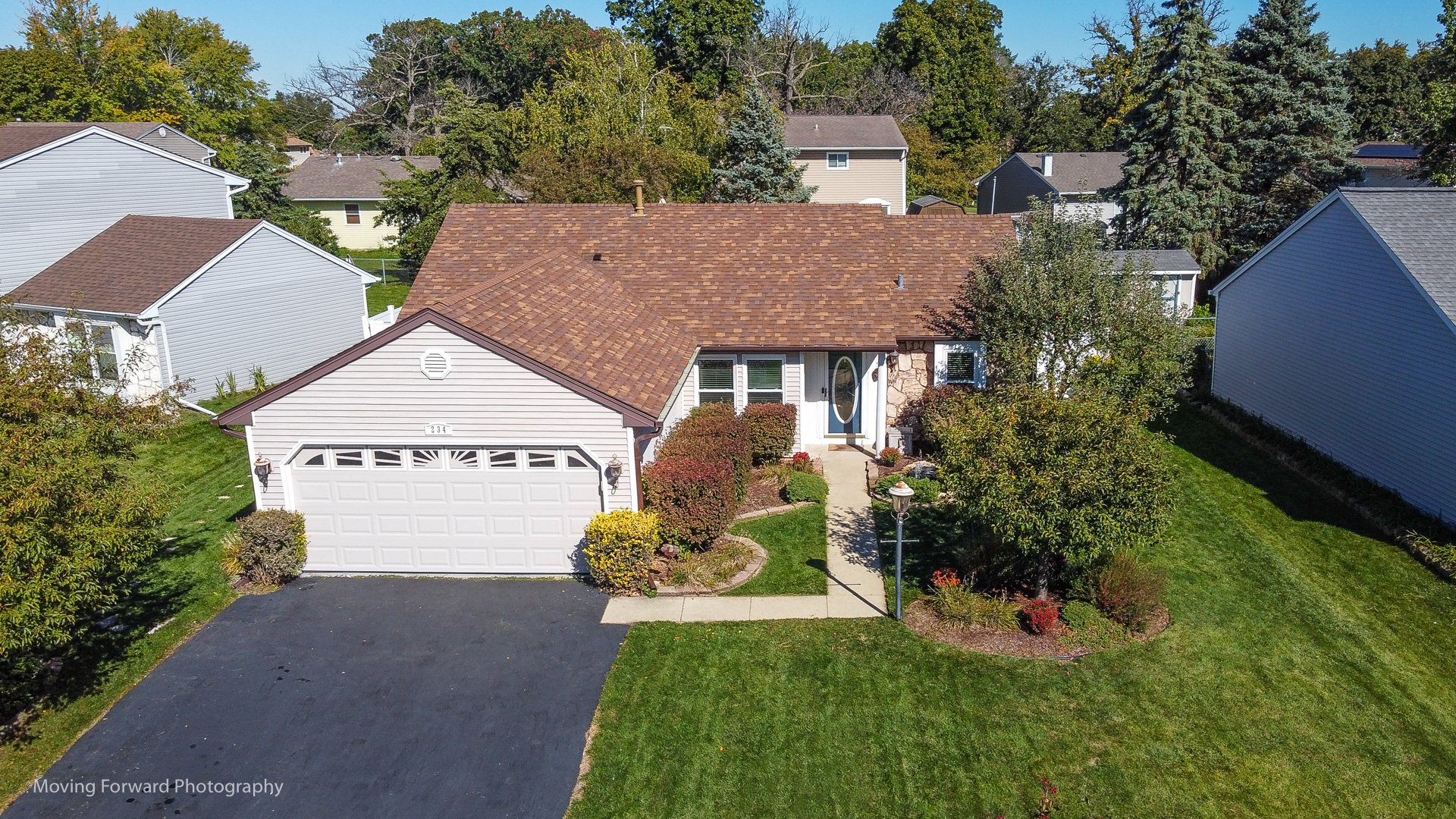 Property Photo: 234 Longford Court IL 60120