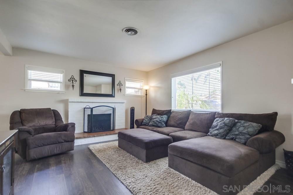 Property Photo:  1214 Tangerine Street  CA 92021 