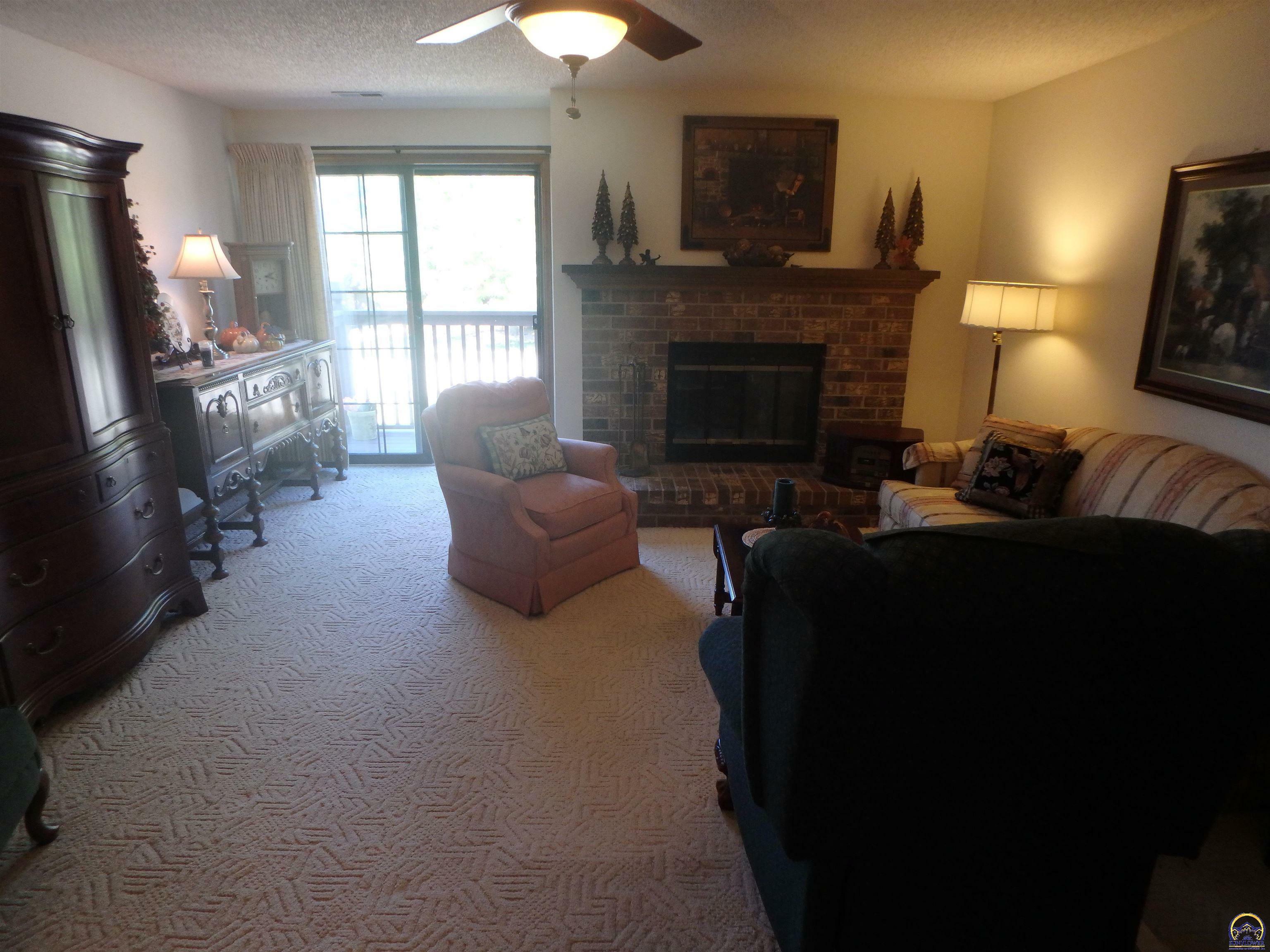 Property Photo:  5651 SW Foxcroft South Cir Unit #206  KS 66614 