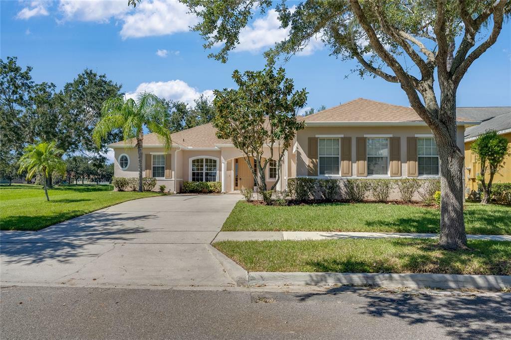 Property Photo:  13913 Caywood Pond Drive  FL 34786 