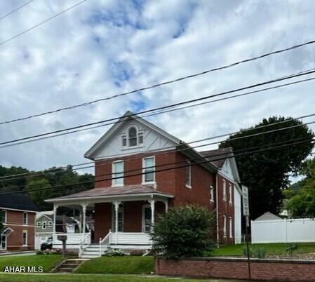 Property Photo:  402 N Spring St Street  PA 15537 