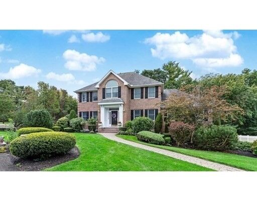 Property Photo: 3 Nickole Cir MA 01906