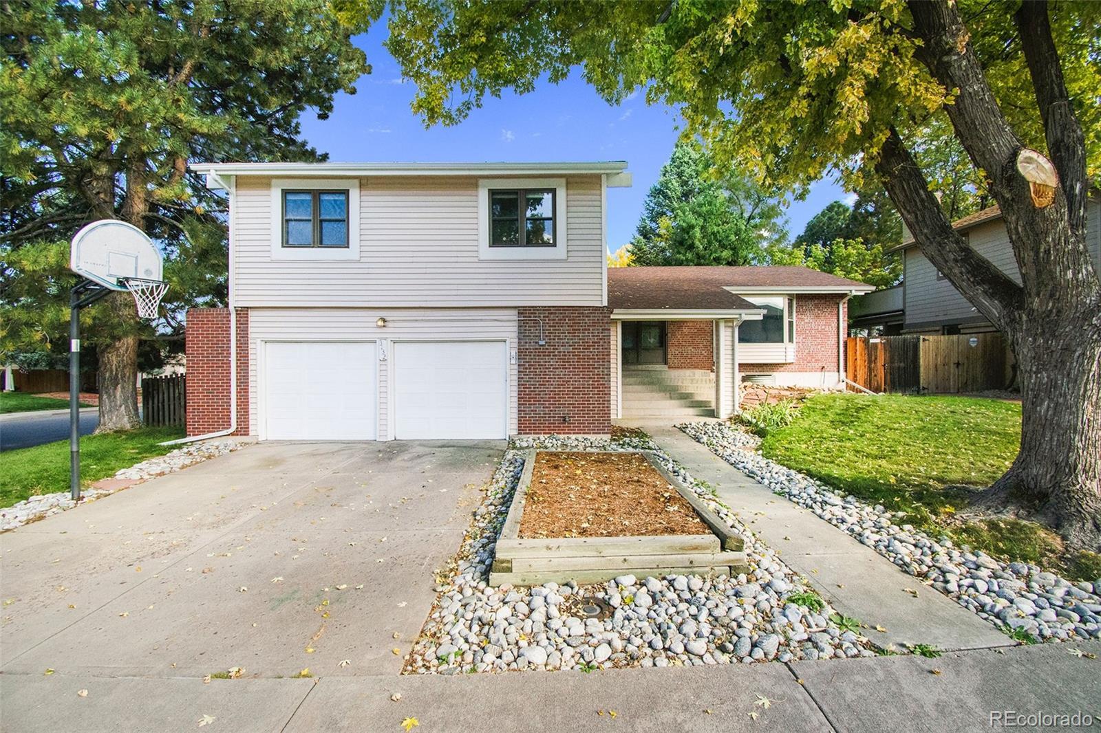 Property Photo: 3132 S Xeric Court CO 80231