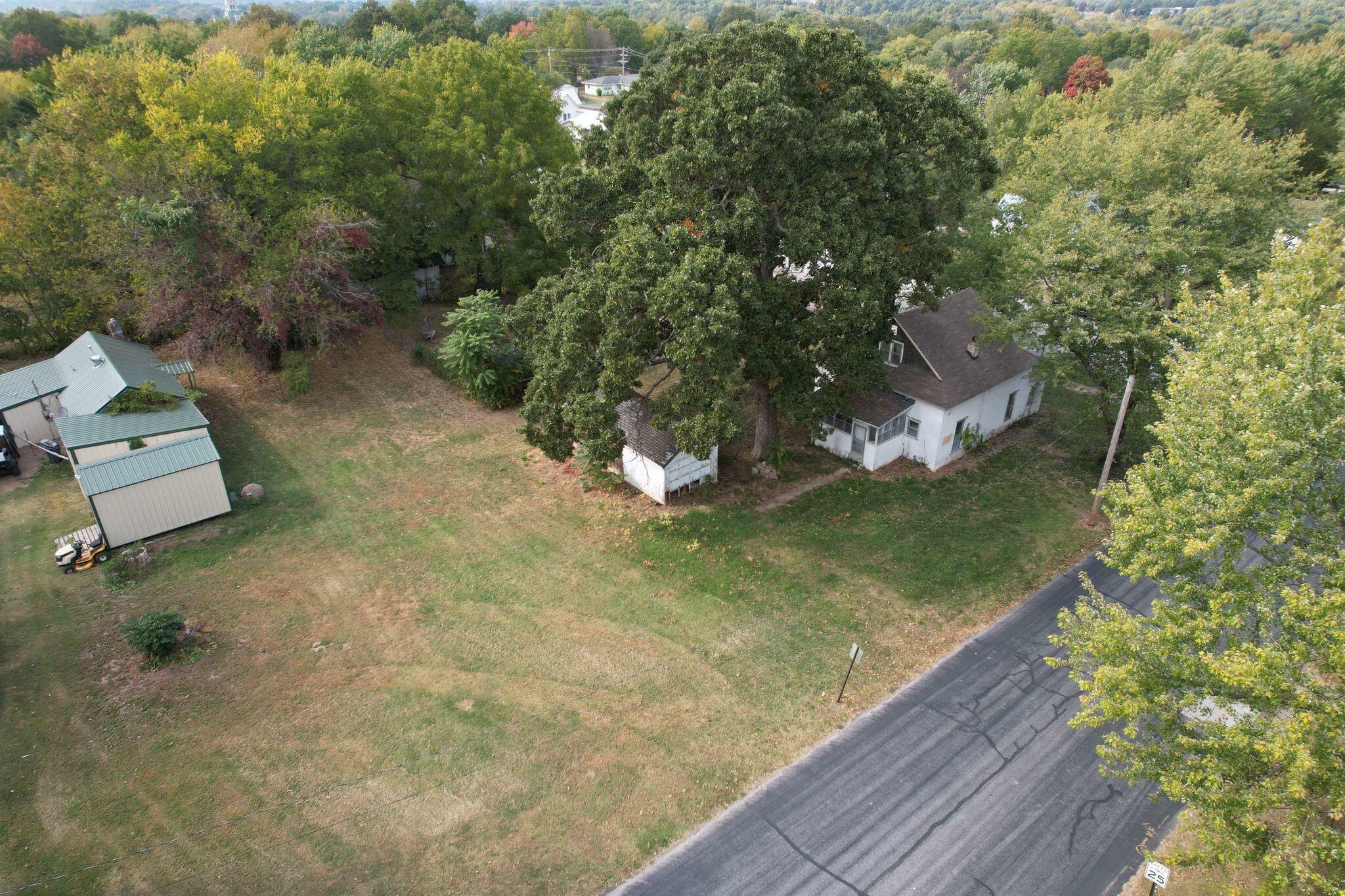 Property Photo:  635 E South Street  MO 65712 