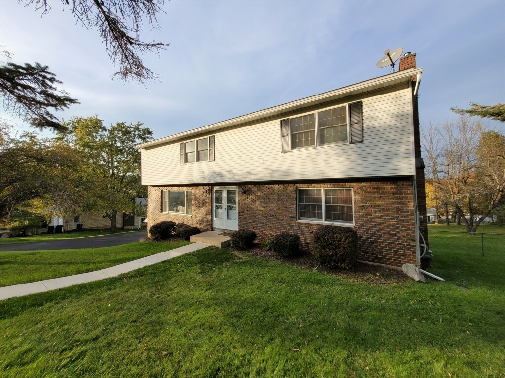 Property Photo:  4241 Drexel Drive  NY 13850 