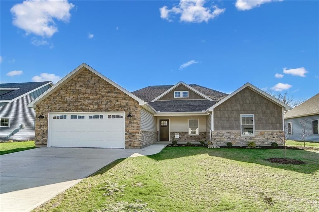 Property Photo: 126 North Branch Run OH 45371
